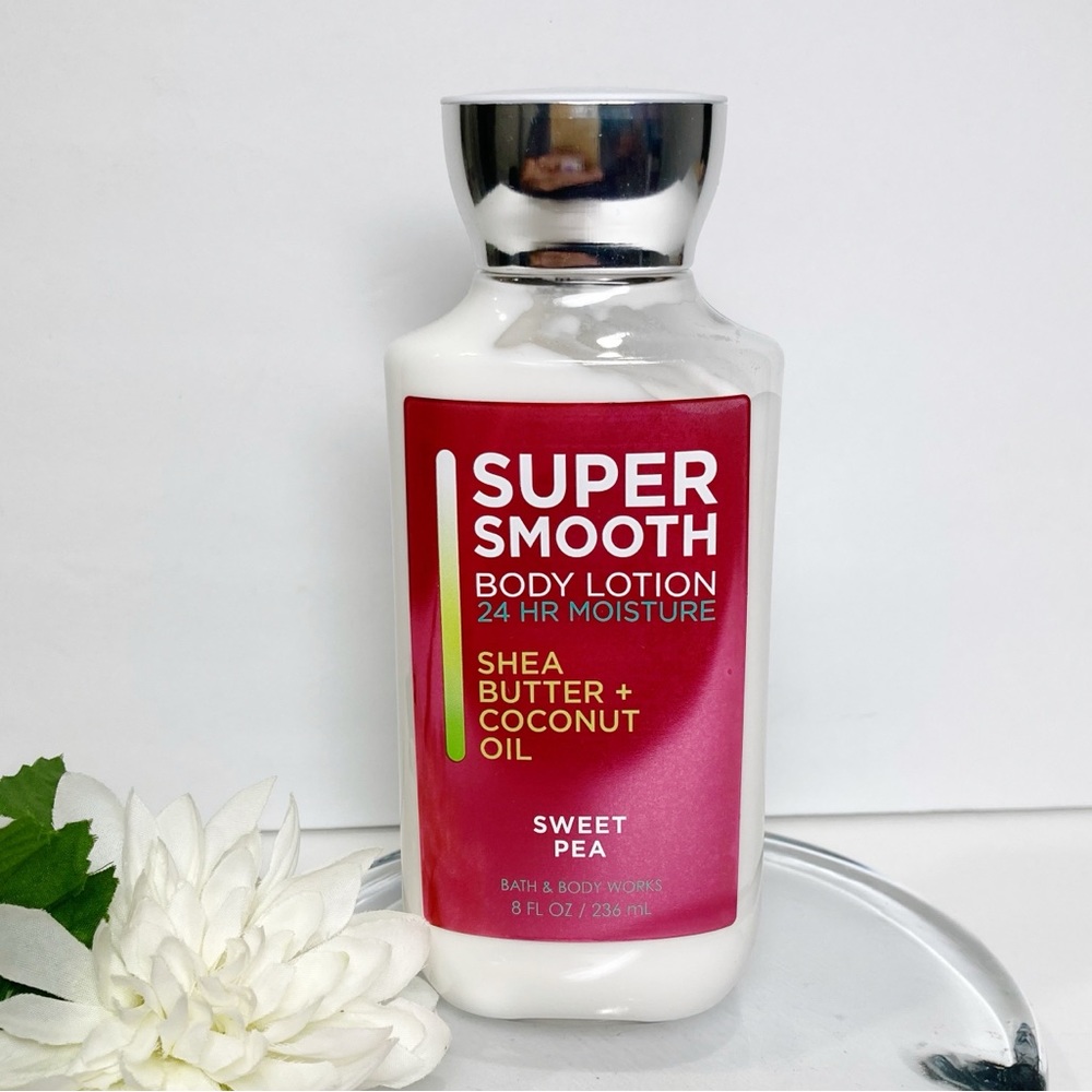 Bath & Body Works Sweet Pea Super Smooth 24 HR Moisture Body Lotion Full SizeNEW